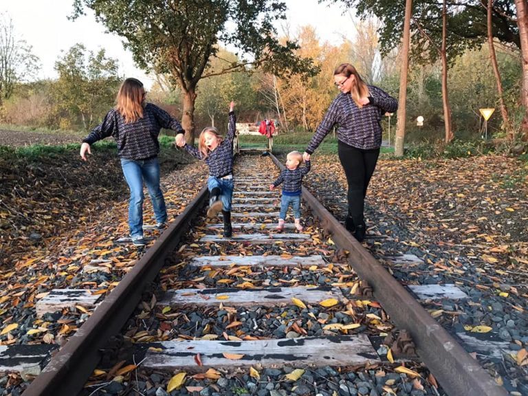 Mama-Kind Kombi MissLässig und Lara & Lars – Bild 3