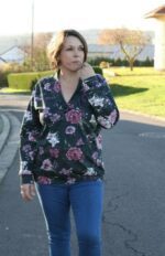 Lesly - V-Sweatshirt – Bild 6