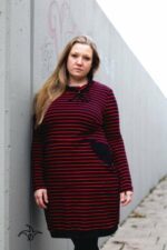 Bow-Cut-Hoodie Dress Damenkleid in den Größen 34-50 – Bild 10
