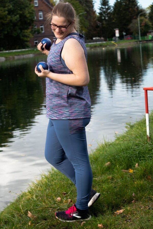 Sport-SET 3 in 1 Leggings, Bustier, Top – Bild 2