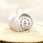 geschenkbox fische und kreuz