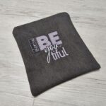 BE you tiful Stickdateien SET- 5 Varianten 10x10-Stickfolie/Crosstitch, Trapunto, Applikation,2 Verschiedene Muster beautiful inkl Anleitun – Bild 5